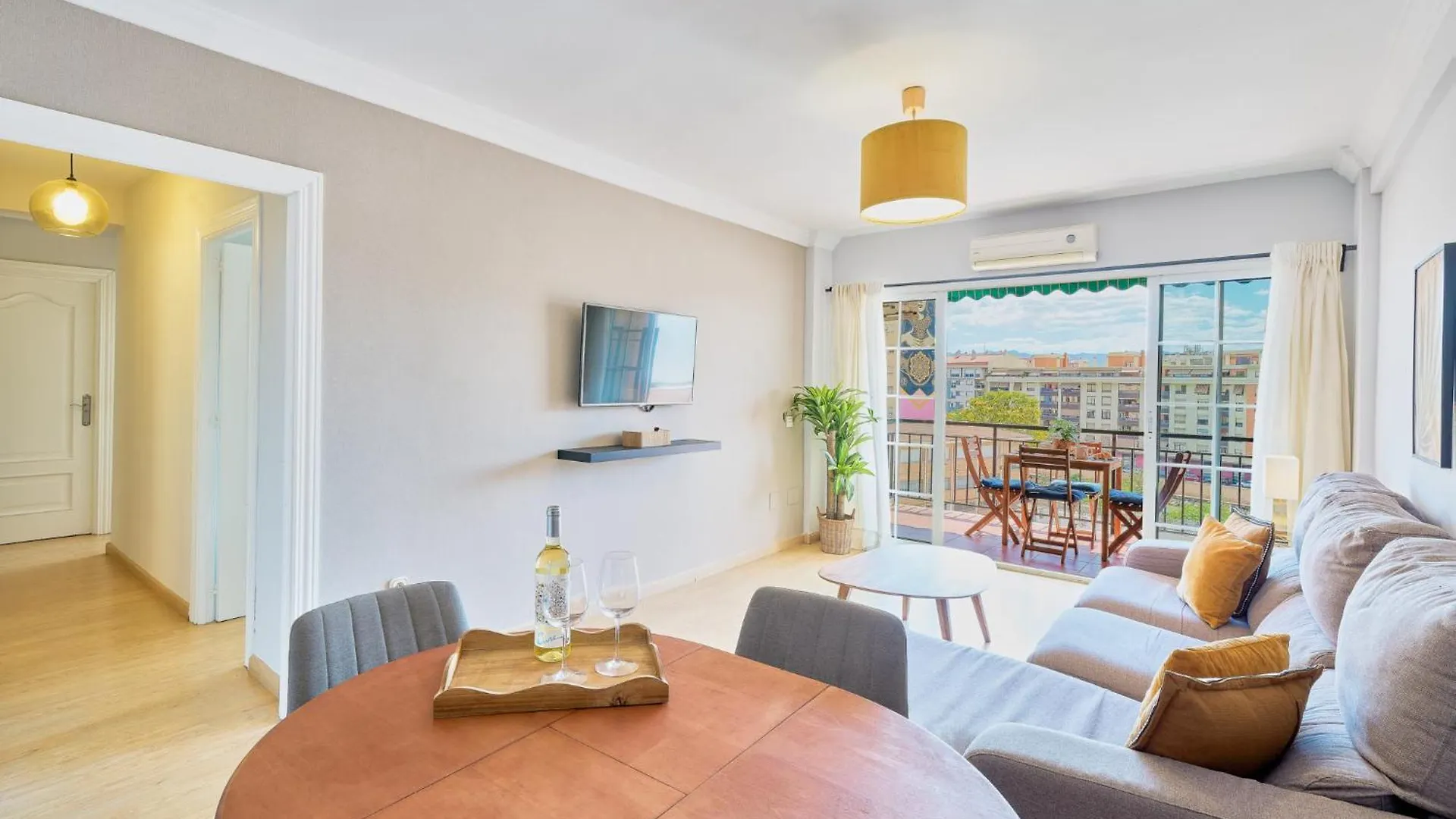 Soho Malaga By Lovely Home 0*,  İspanya